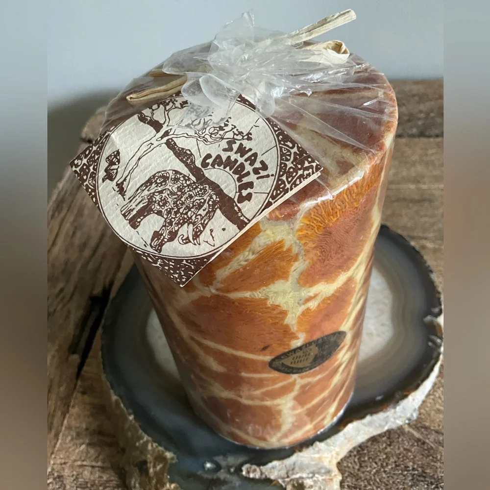 NEW Giraffe‎ Design Column Candle Nature Animal Handmade